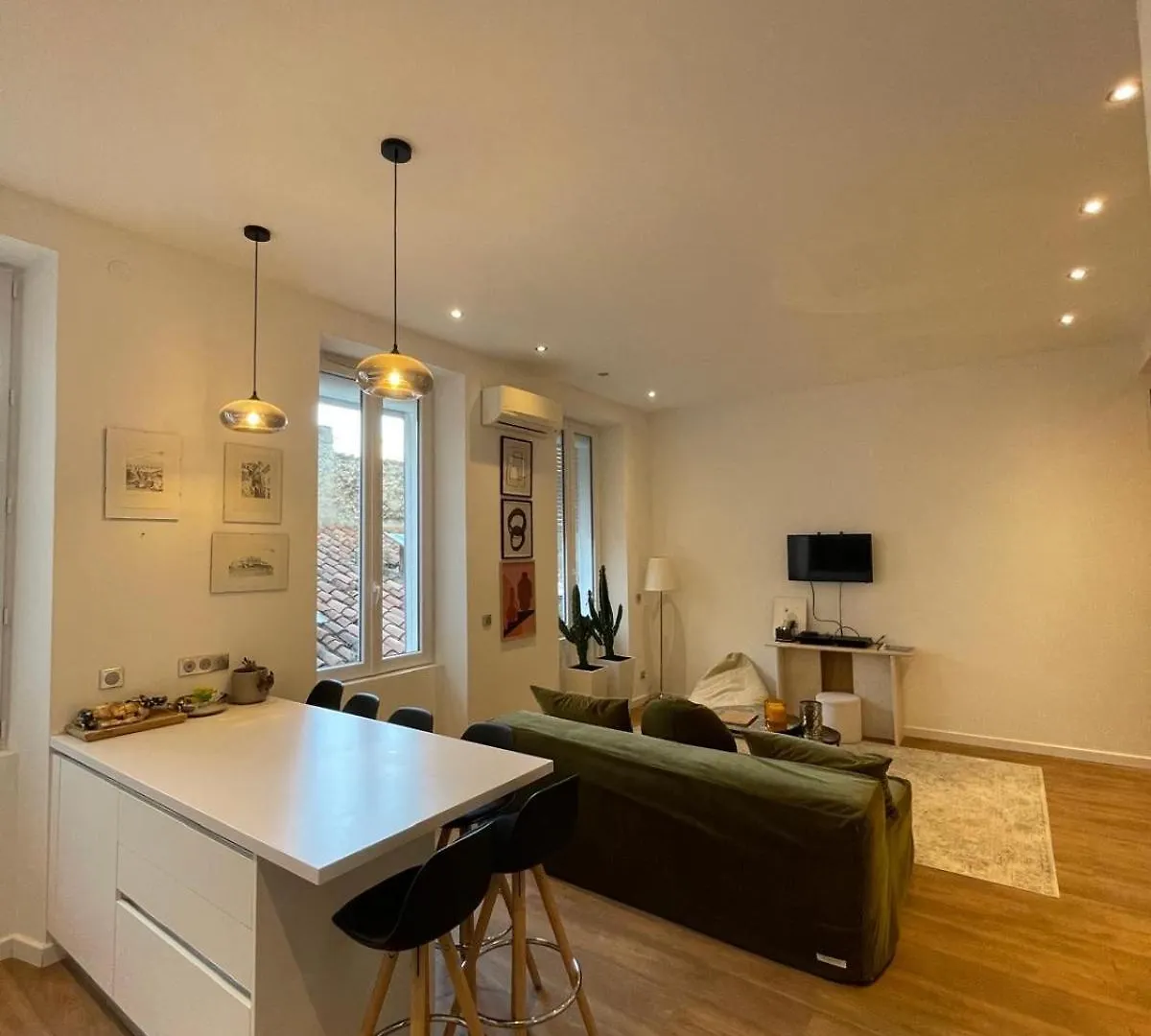 Appartement Design Sur Vauban - Clim Et Wifi Marseille Apartment