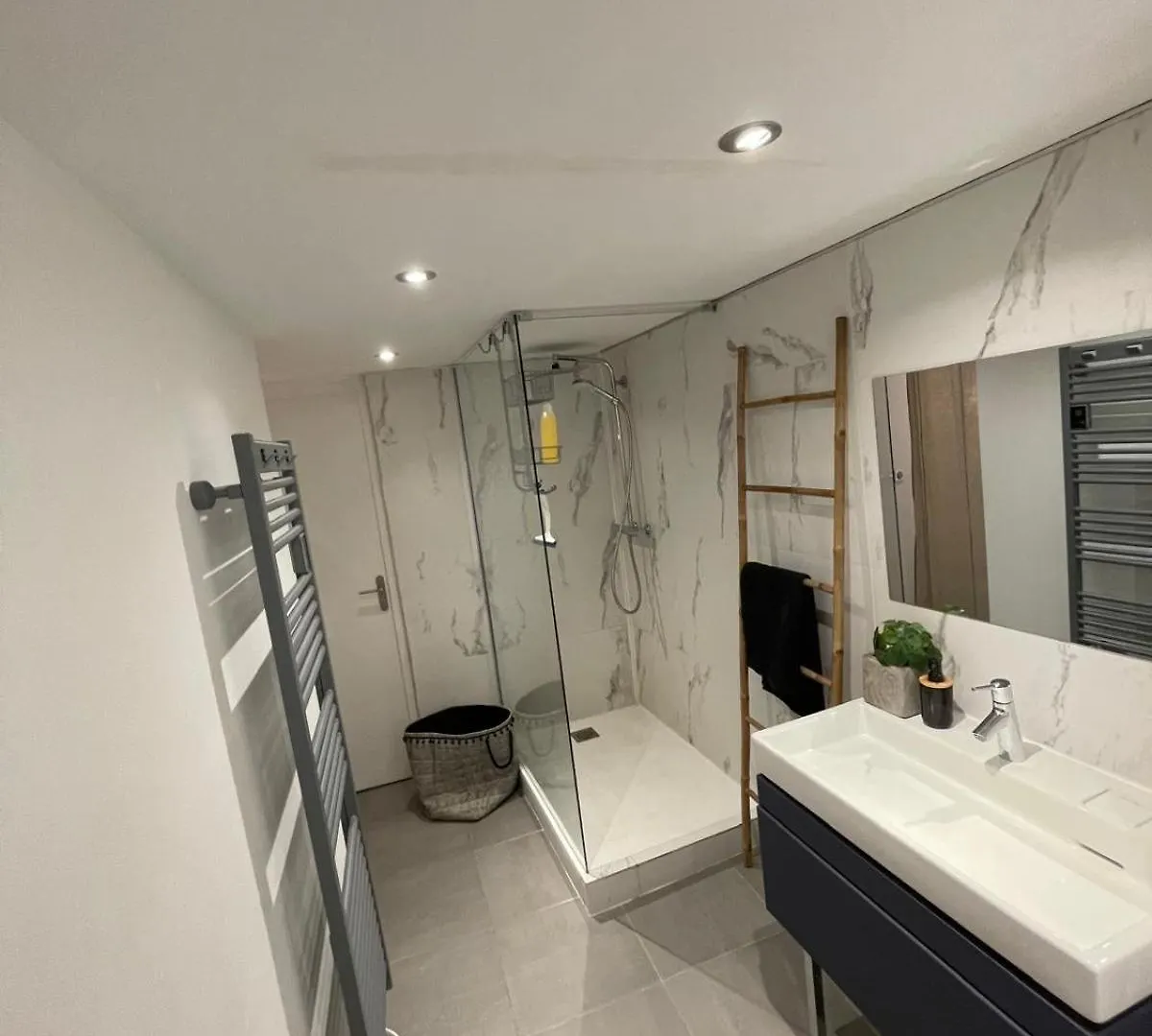 Appartement Design Sur Vauban - Clim Et Wifi Marseille